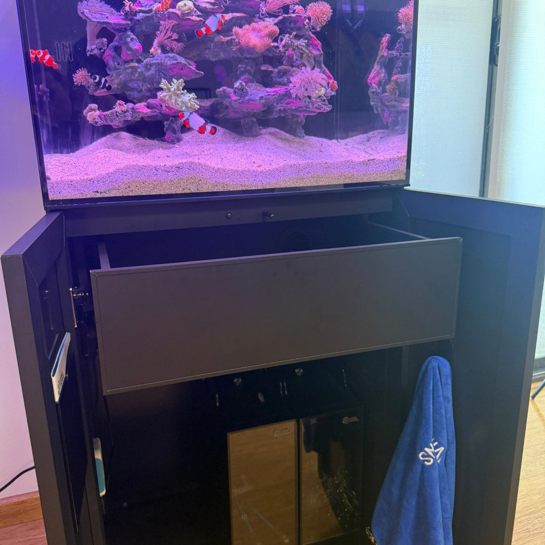Living Ecosystem Aquarium 130L Black